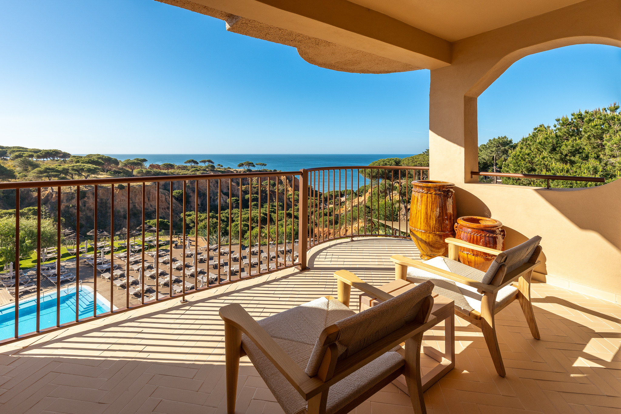 3HB-Falesia-Beach-20250523-004